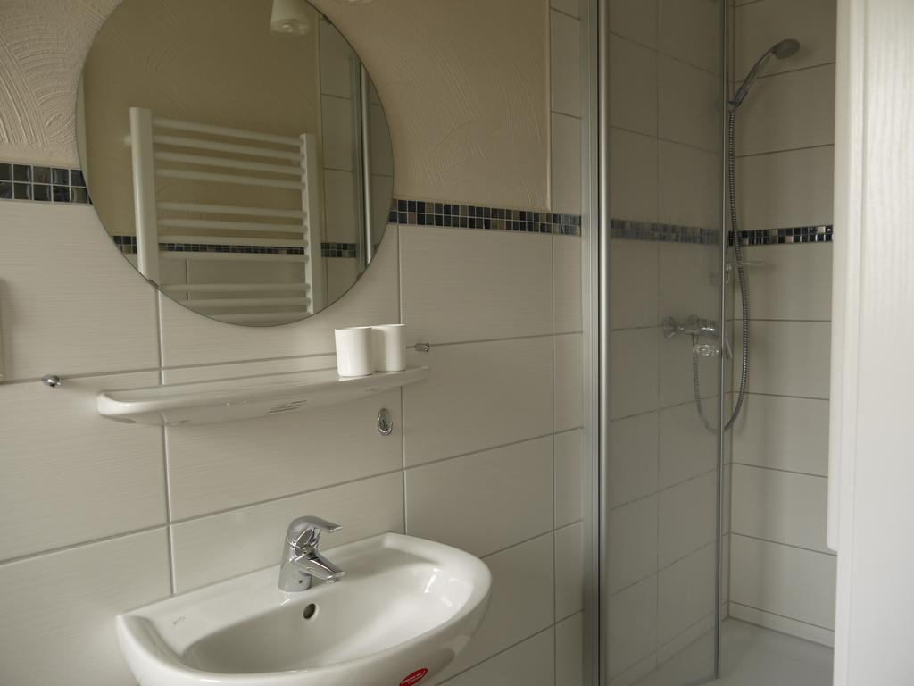 エルンスト Haus Reitz Bed & Breakfast エクステリア 写真